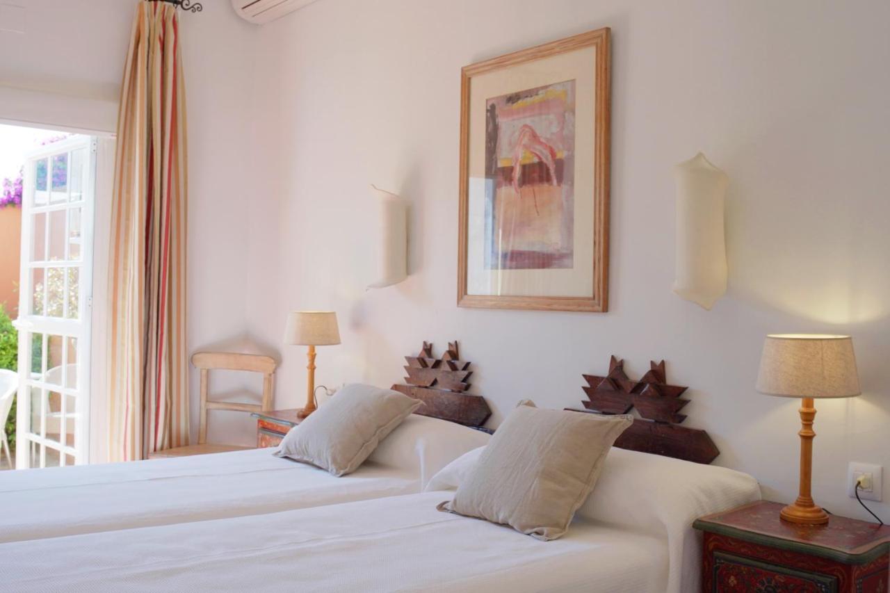 Hotel Madreselva - Grupo Califa Los Canos De Meca Ngoại thất bức ảnh