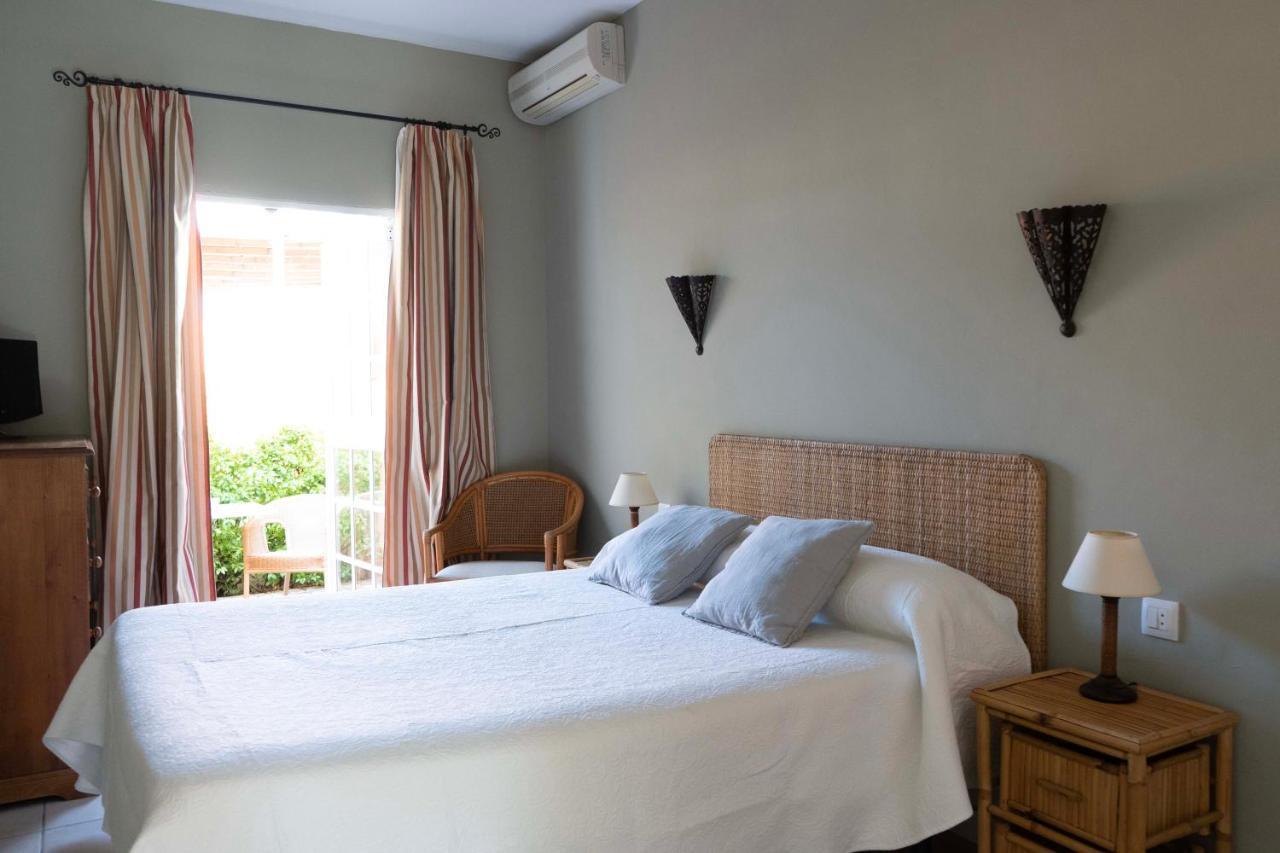 Hotel Madreselva - Grupo Califa Los Canos De Meca Ngoại thất bức ảnh